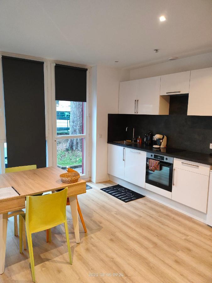 Logement Complet A 维勒班 外观 照片